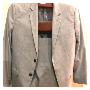 Banana Republic light gray suit